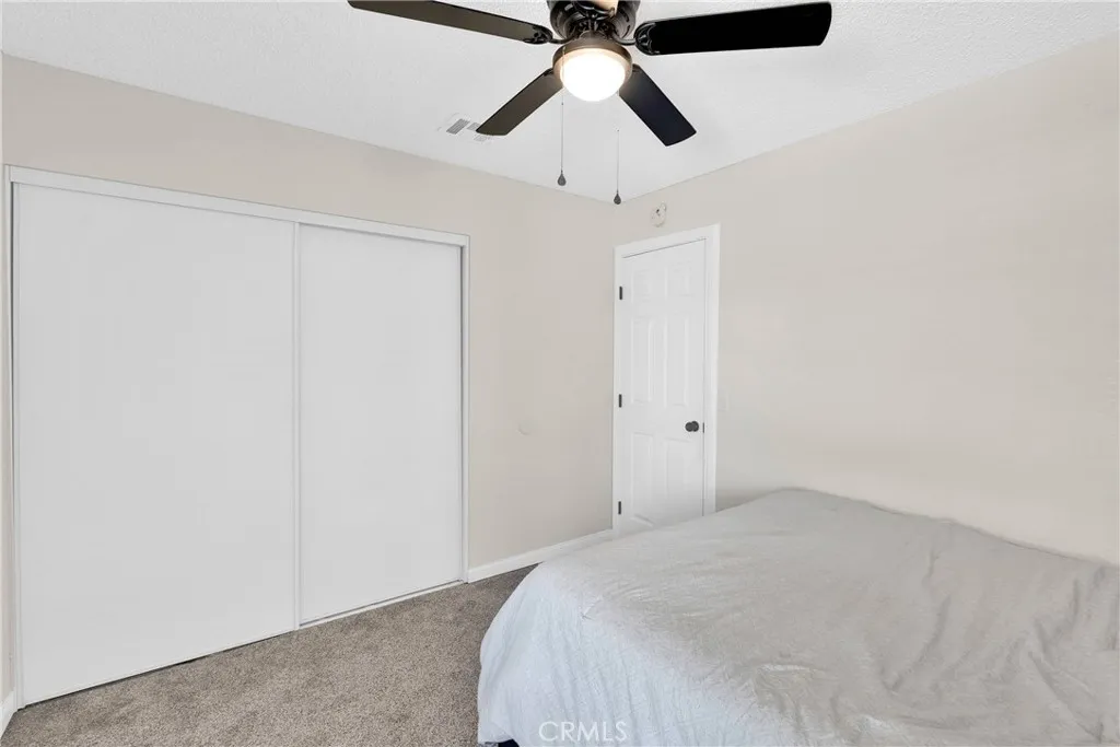 14769 Nanticoke Road, Apple Valley, California 92307 home-pic-22