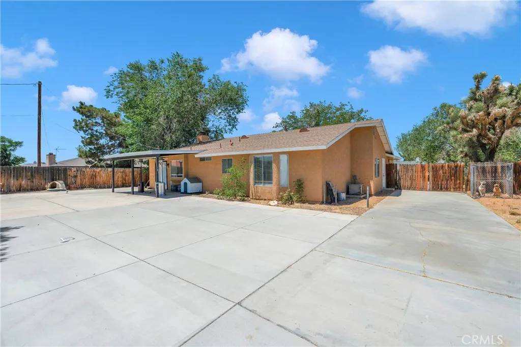 14769 Nanticoke Road, Apple Valley, California 92307 home-pic-29