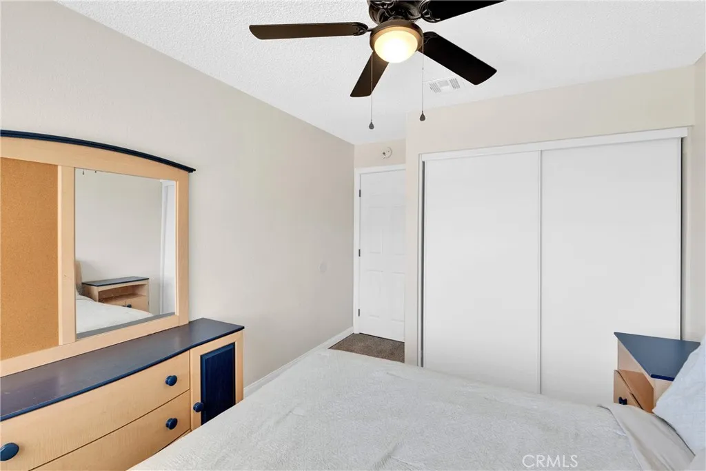 14769 Nanticoke Road, Apple Valley, California 92307 home-pic-15