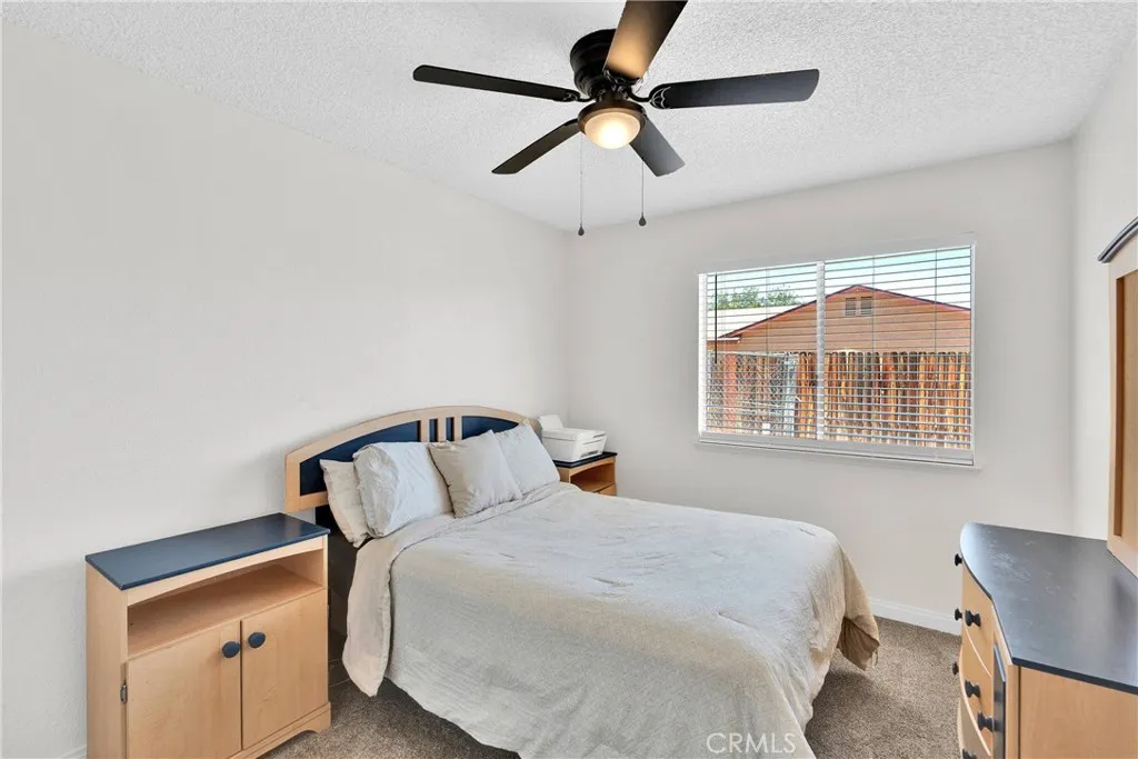 14769 Nanticoke Road, Apple Valley, California 92307 home-pic-16
