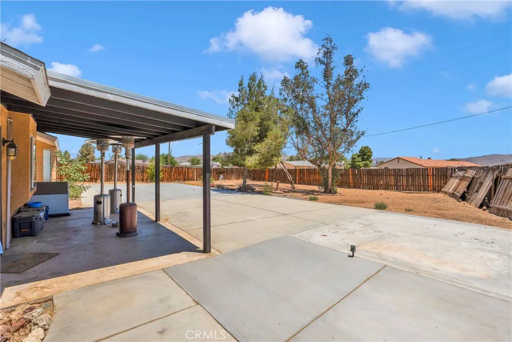 14769 Nanticoke Road, Apple Valley, California 92307 home-pic-30