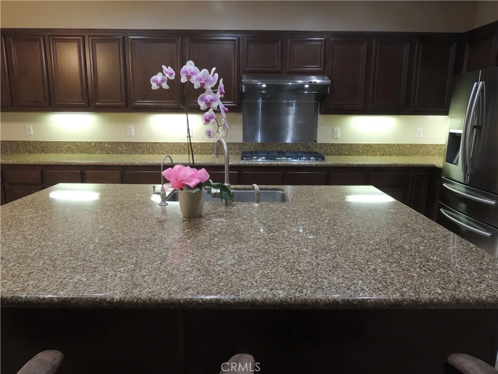 13711 Amberview, Eastvale, California 92880 home-pic-41