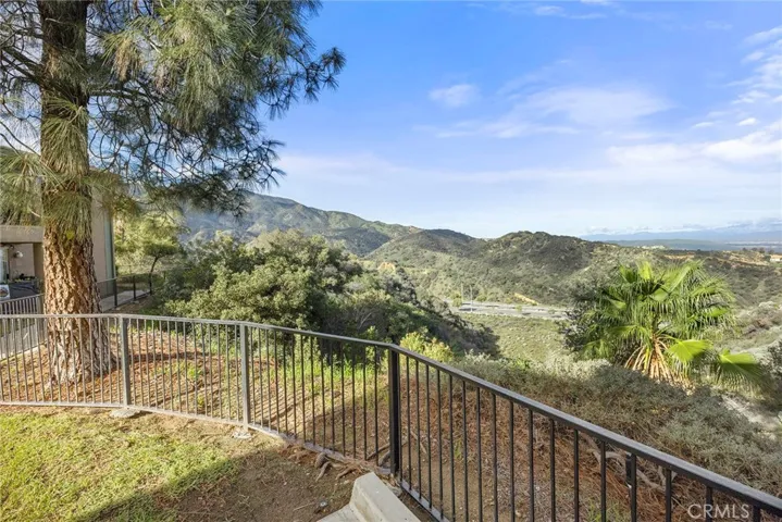 2616 Avenida Del Vista 104, Corona, California 92882