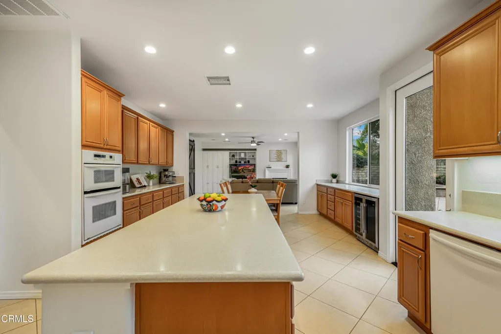 3773 Golden Pond Drive, Camarillo, California 93012 home-pic-16