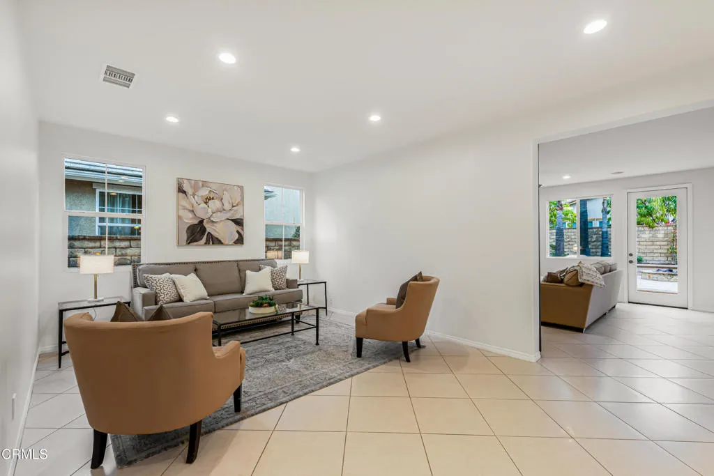 3773 Golden Pond Drive, Camarillo, California 93012 home-pic-6