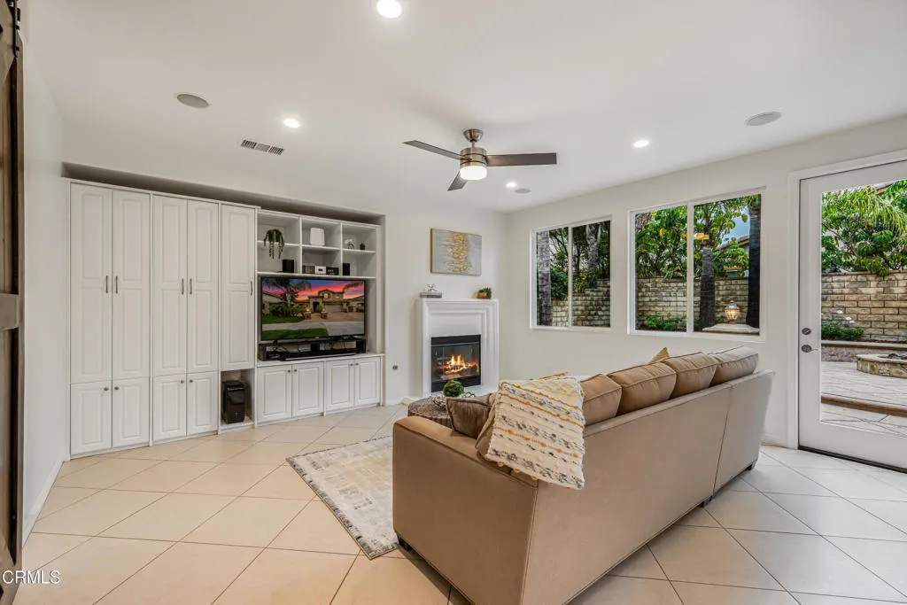 3773 Golden Pond Drive, Camarillo, California 93012 home-pic-8