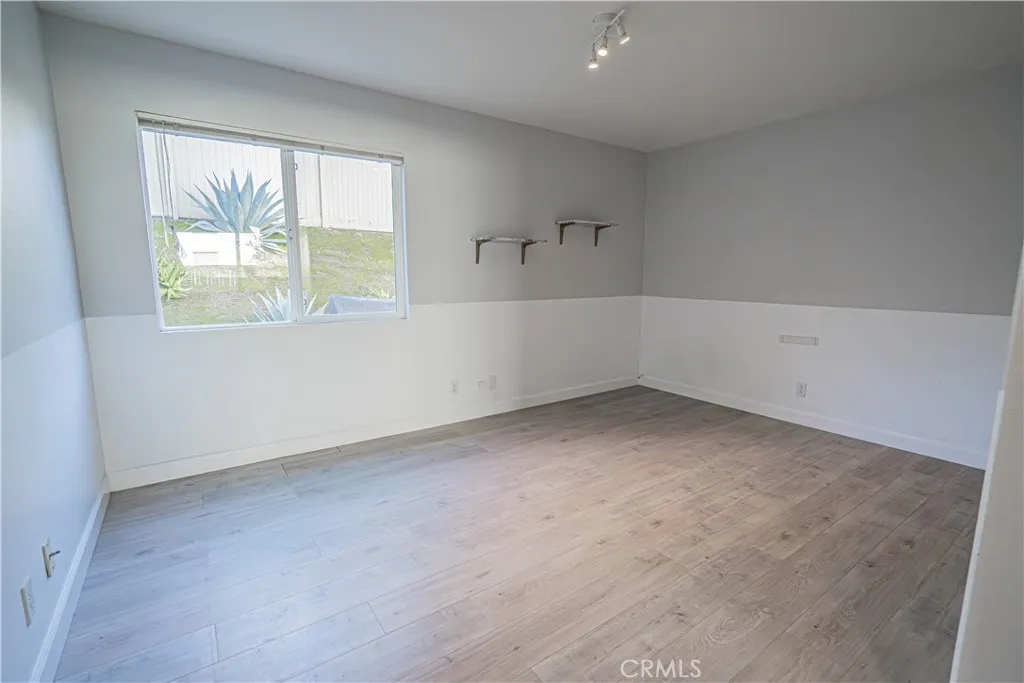 17913 Maplehurst Place, Canyon Country, California 91387 home-pic-19