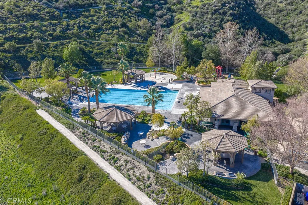 17913 Maplehurst Place, Canyon Country, California 91387 home-pic-56