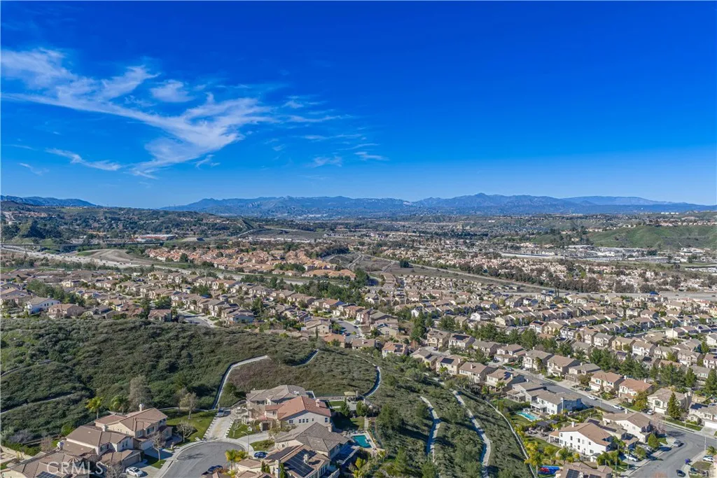 17913 Maplehurst Place, Canyon Country, California 91387 home-pic-58