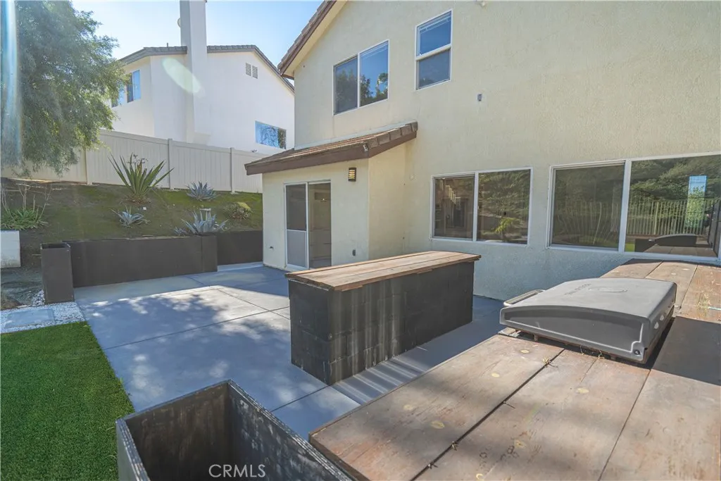 17913 Maplehurst Place, Canyon Country, California 91387 home-pic-47