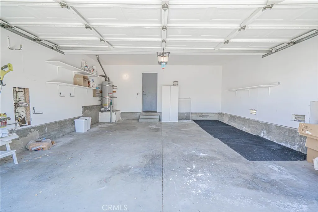 17913 Maplehurst Place, Canyon Country, California 91387 home-pic-39