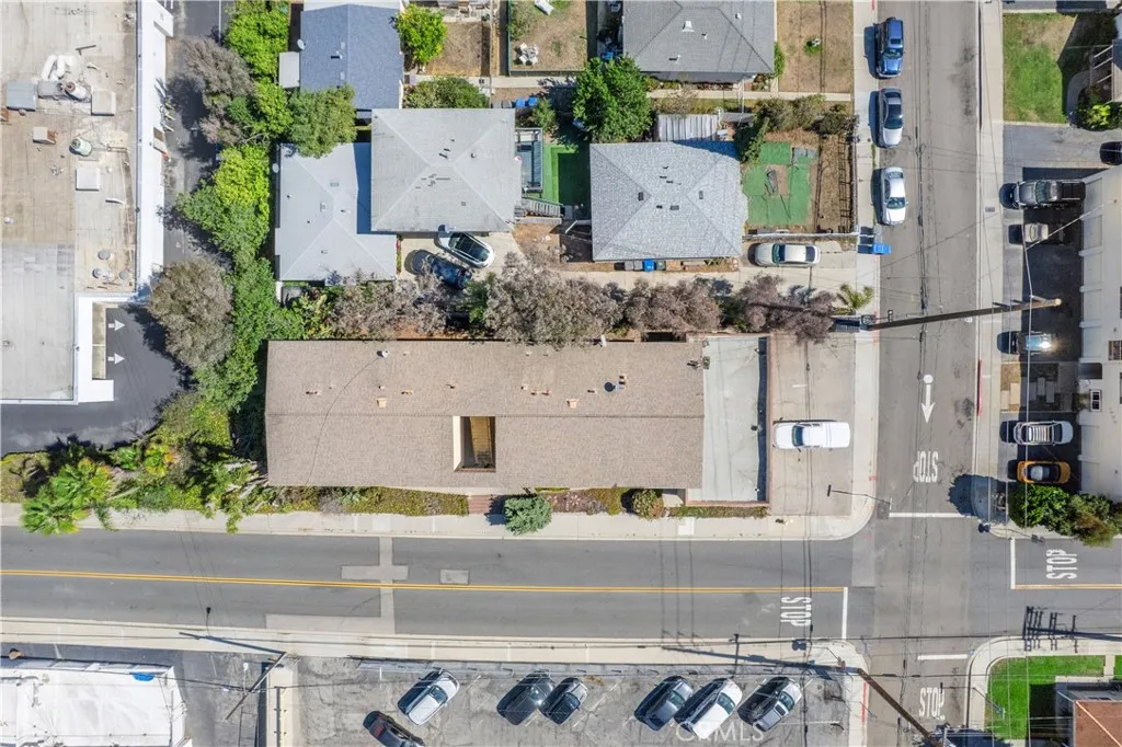 1902 Flagler, Redondo Beach, California 90278 home-pic-4