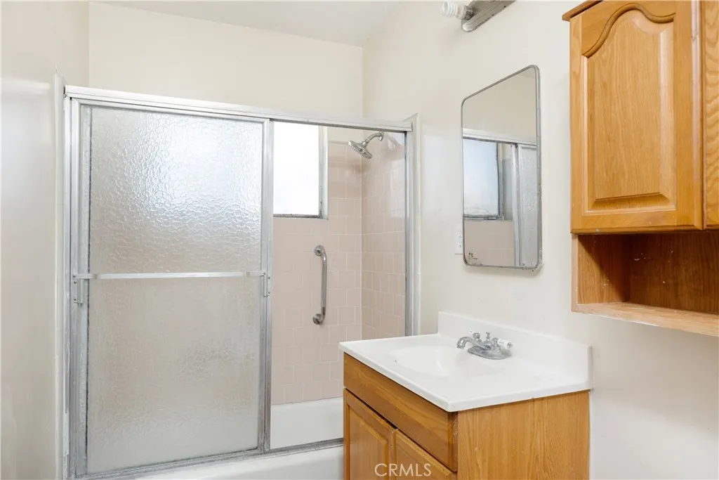 1902 Flagler, Redondo Beach, California 90278 home-pic-15