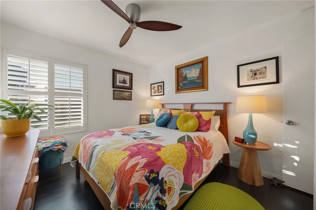 4852 Cabana Drive 102, Huntington Beach, California 92649 home-pic-12