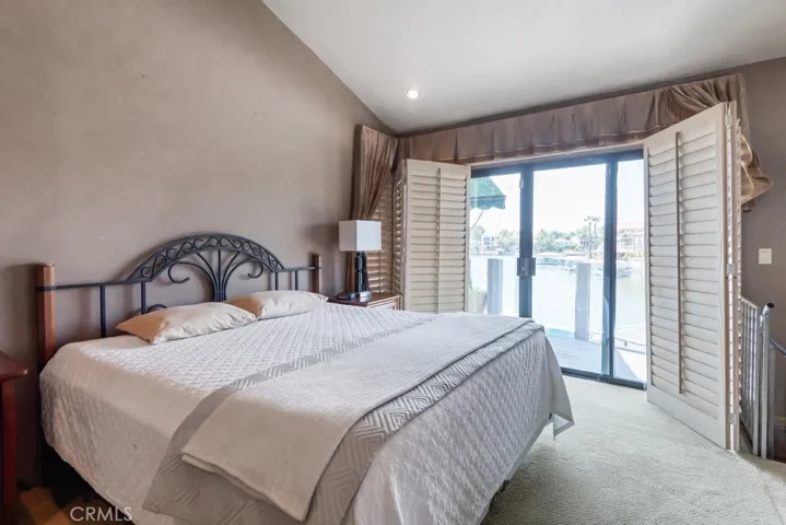 23428 Continental Way, Canyon Lake, California 92587