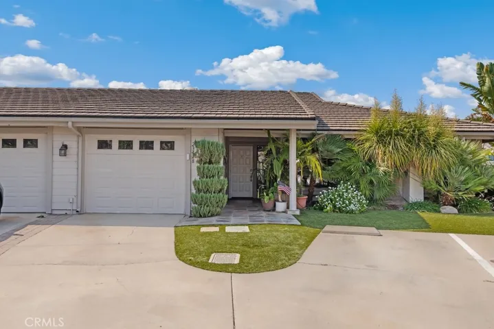 23428 Continental Way, Canyon Lake, California 92587