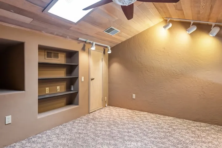 23428 Continental Way, Canyon Lake, California 92587