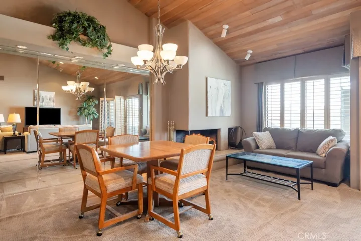 23428 Continental Way, Canyon Lake, California 92587