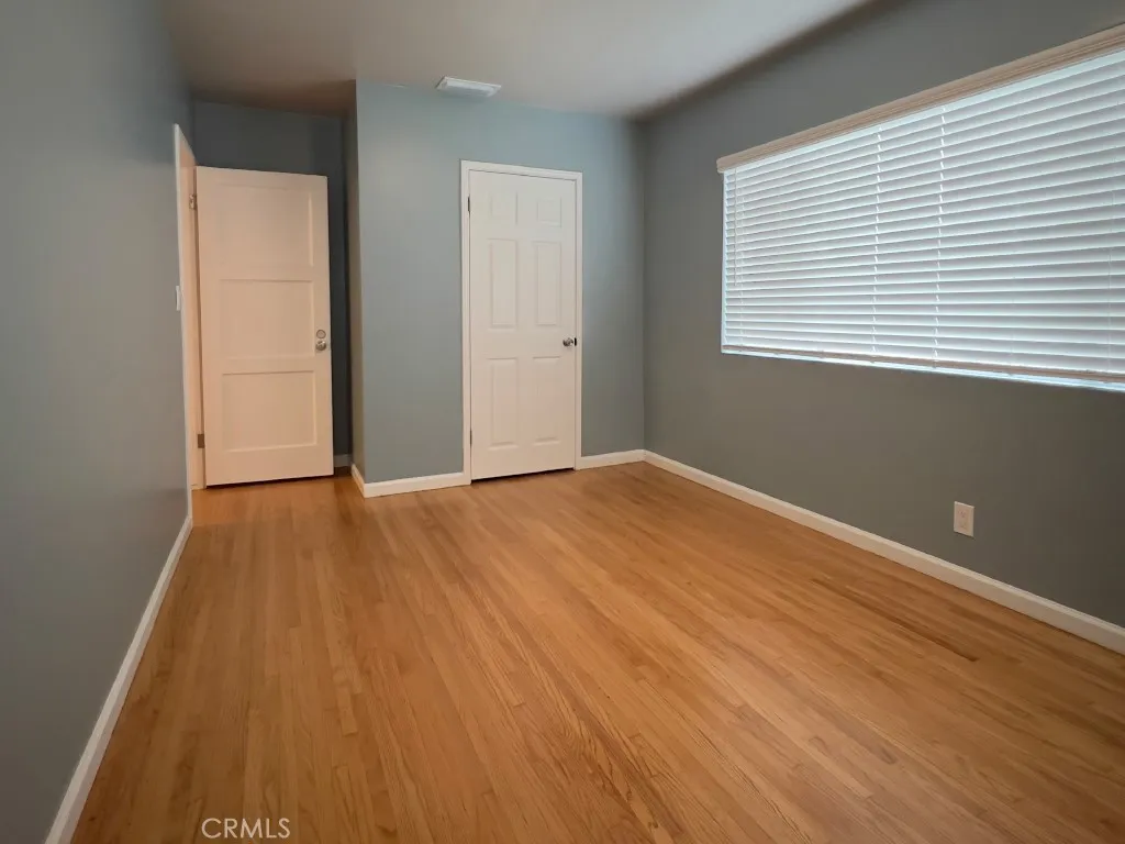 2210 N Buena Vista, Burbank, California 91504 home-pic-16