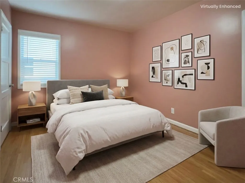 2210 N Buena Vista, Burbank, California 91504 home-pic-8