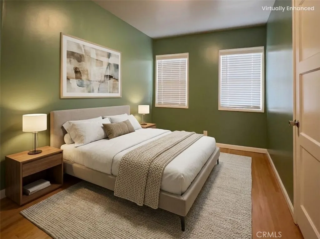 2210 N Buena Vista, Burbank, California 91504 home-pic-12