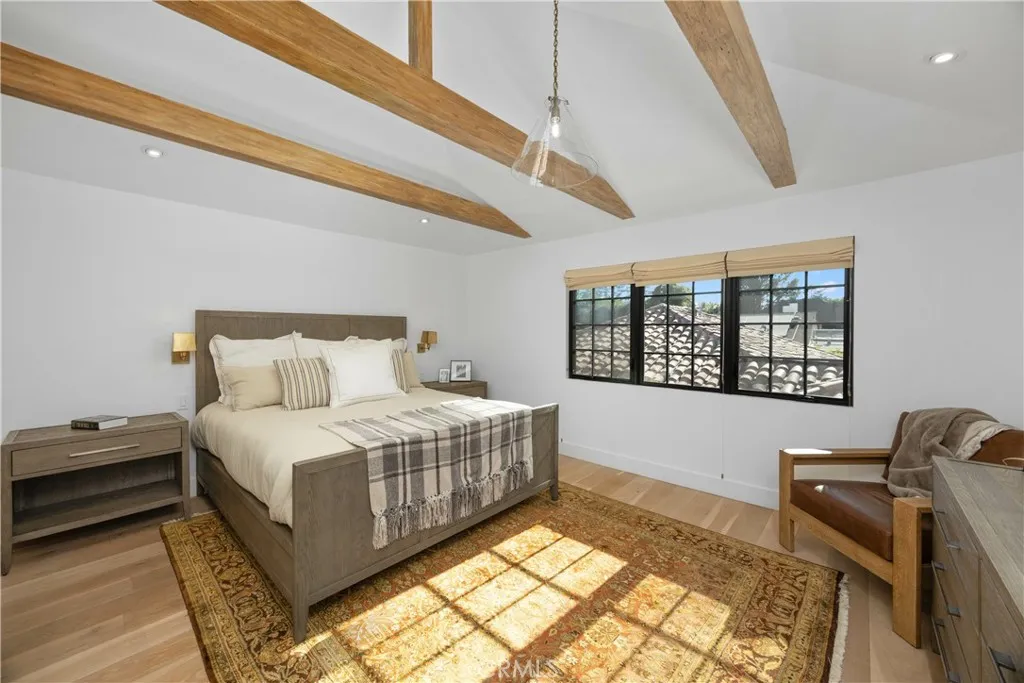 589 W Grandview Avenue, Sierra Madre, California 91024 home-pic-44