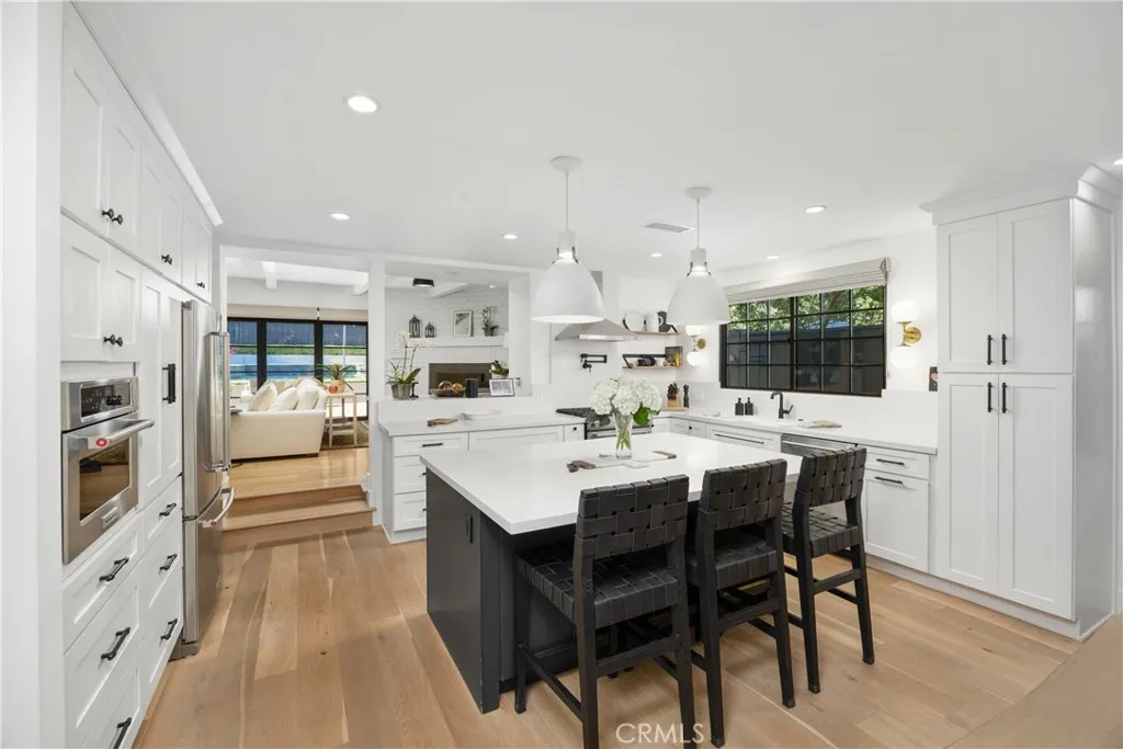 589 W Grandview Avenue, Sierra Madre, California 91024 home-pic-20