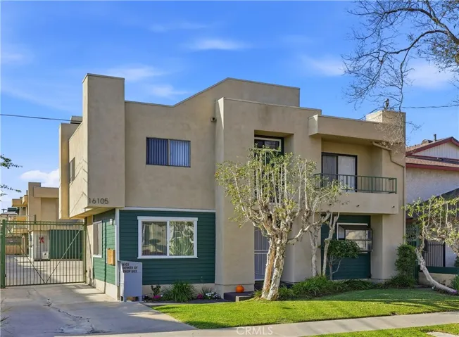 16105 S Denker, Gardena, California 90247