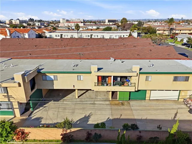 16105 S Denker, Gardena, California 90247