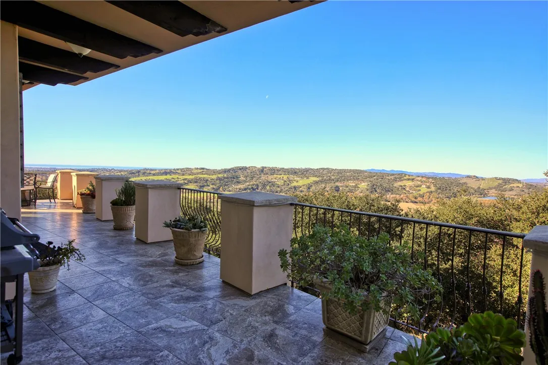 Living Room Deck
