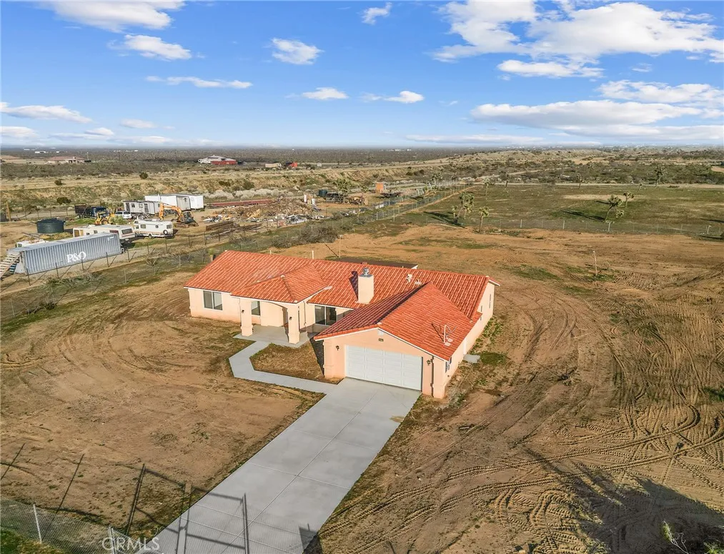 12275 Barbet, Phelan, California 92371 home-pic-2