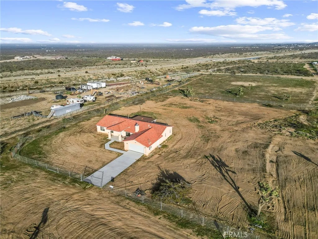 12275 Barbet, Phelan, California 92371 home-pic-47