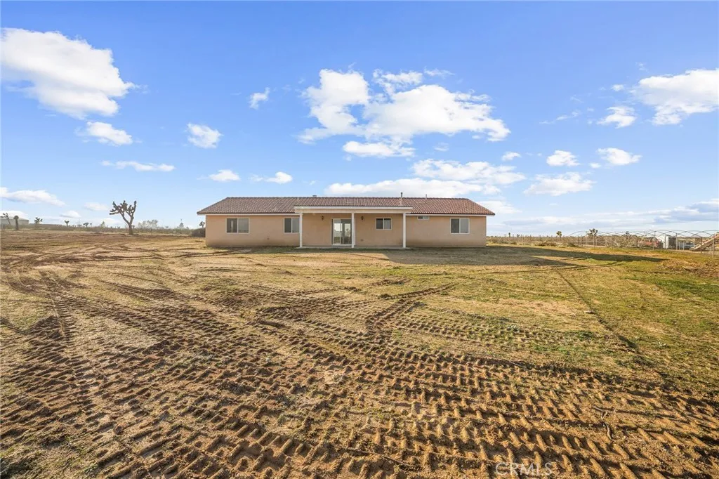 12275 Barbet, Phelan, California 92371 home-pic-39