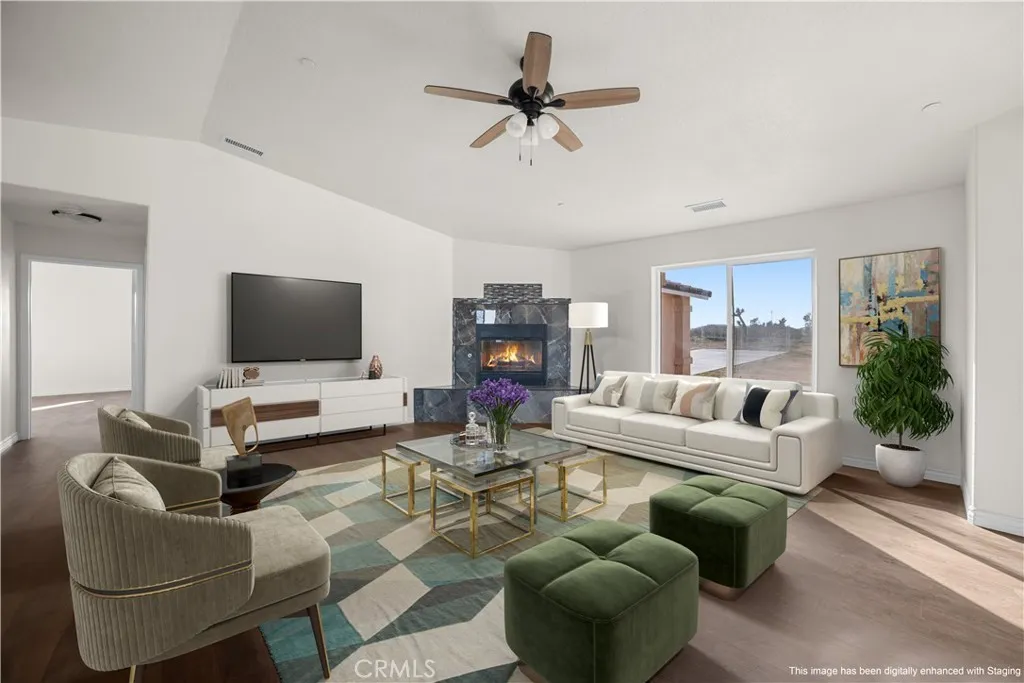 12275 Barbet, Phelan, California 92371 home-pic-8