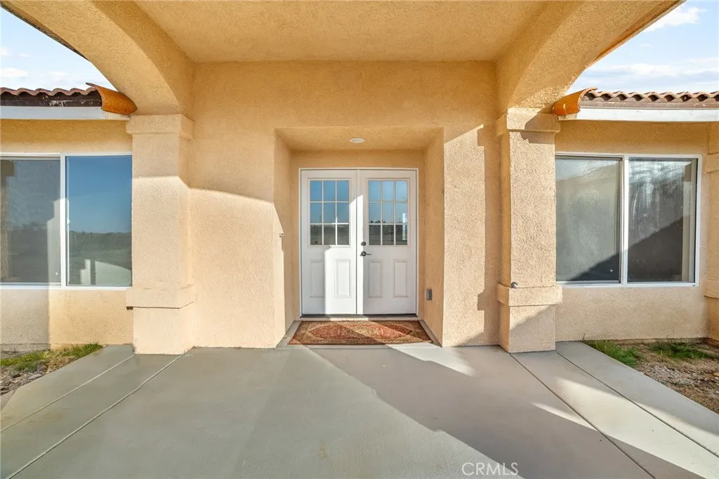12275 Barbet, Phelan, California 92371 home-pic-12