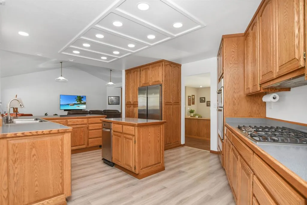 23751 Marsh Creek Rd, Brentwood, California 94513 home-pic-23