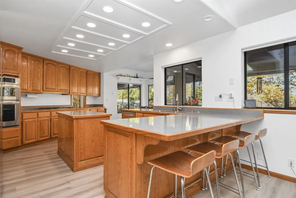 23751 Marsh Creek Rd, Brentwood, California 94513 home-pic-20