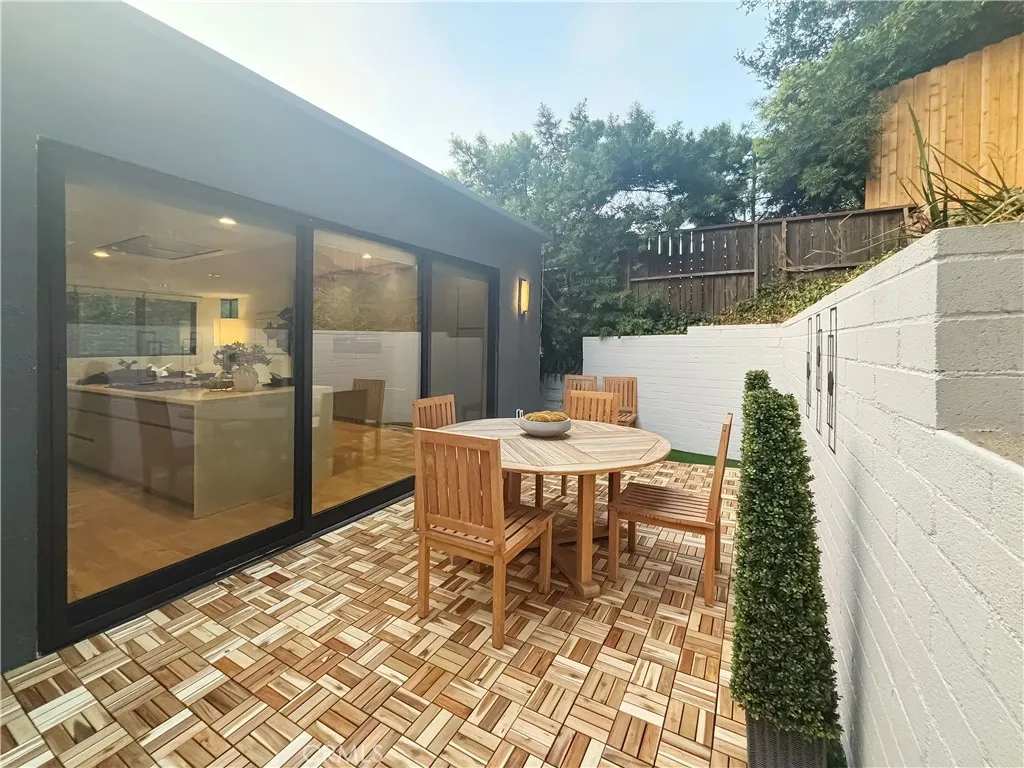 9844 Wanda Park, Beverly Hills, California 90210 home-pic-23
