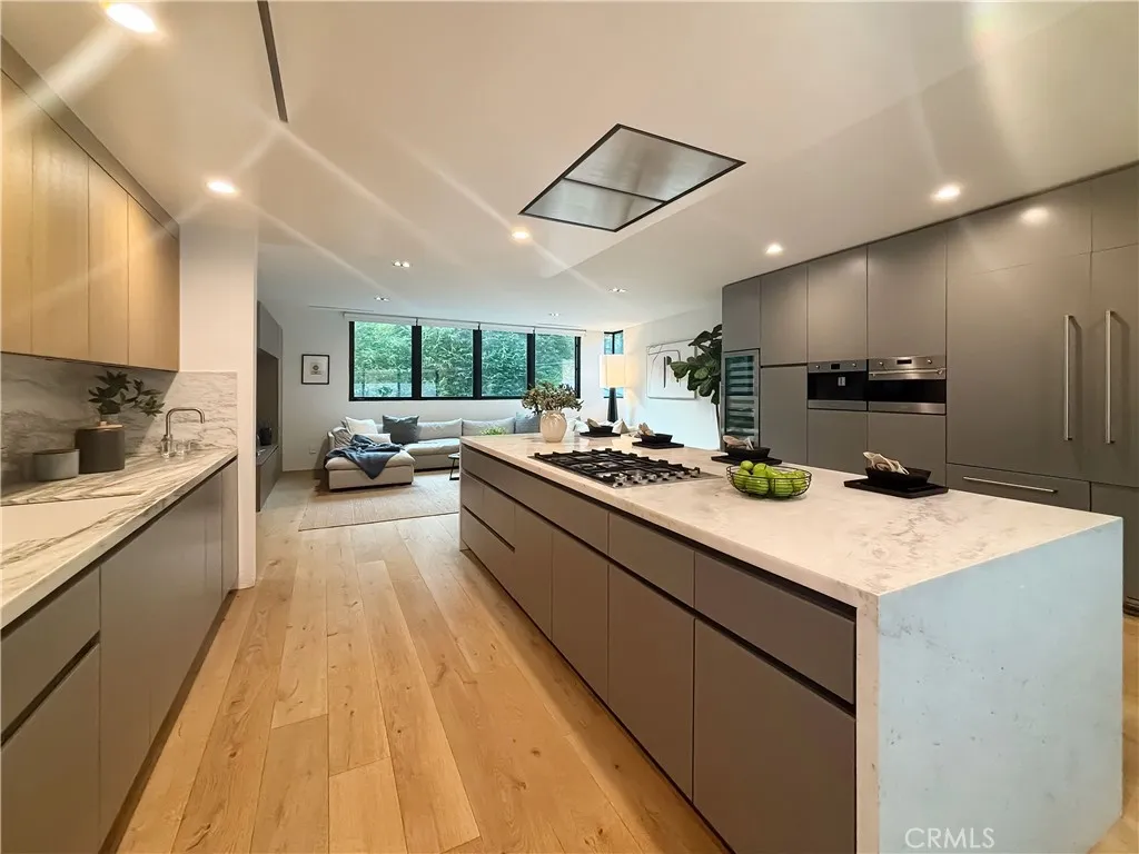 9844 Wanda Park, Beverly Hills, California 90210 home-pic-5