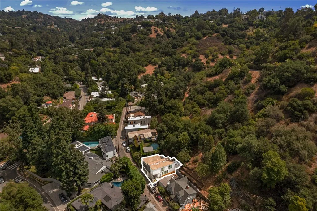 9844 Wanda Park, Beverly Hills, California 90210 home-pic-2