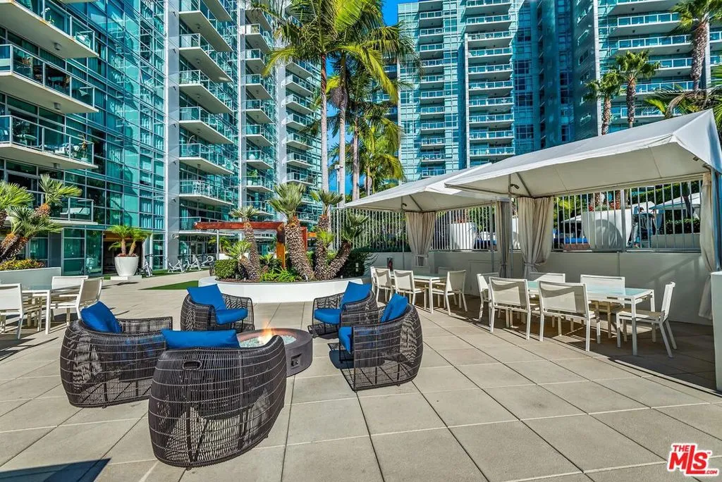 13700 Marina Pointe Drive 617, Marina Del Rey, California 90292 home-pic-47