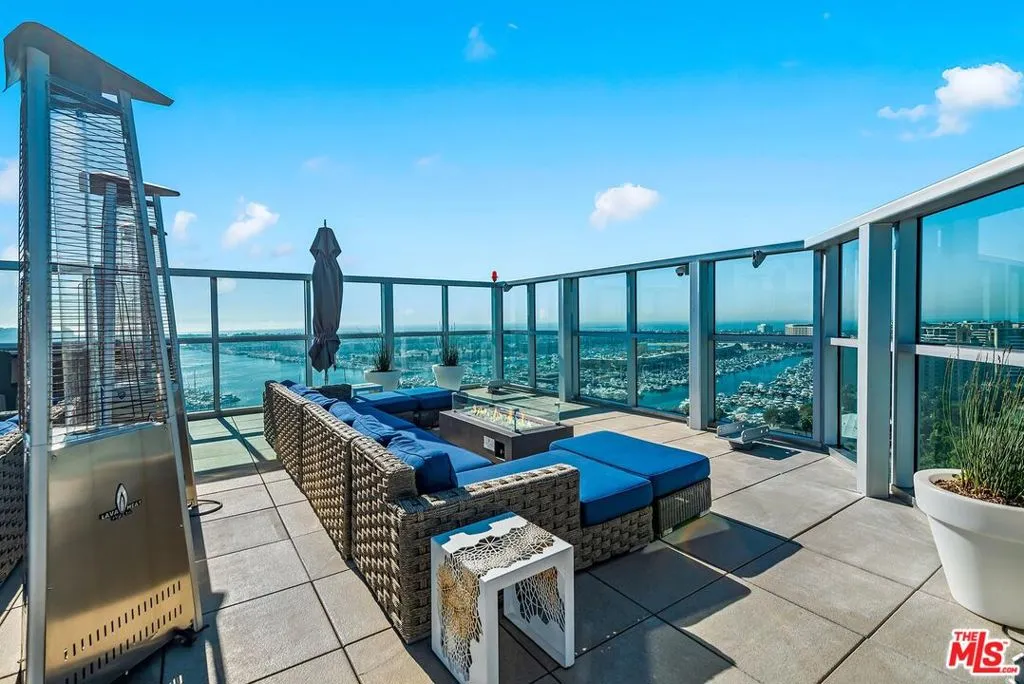 13700 Marina Pointe Drive 617, Marina Del Rey, California 90292 home-pic-60
