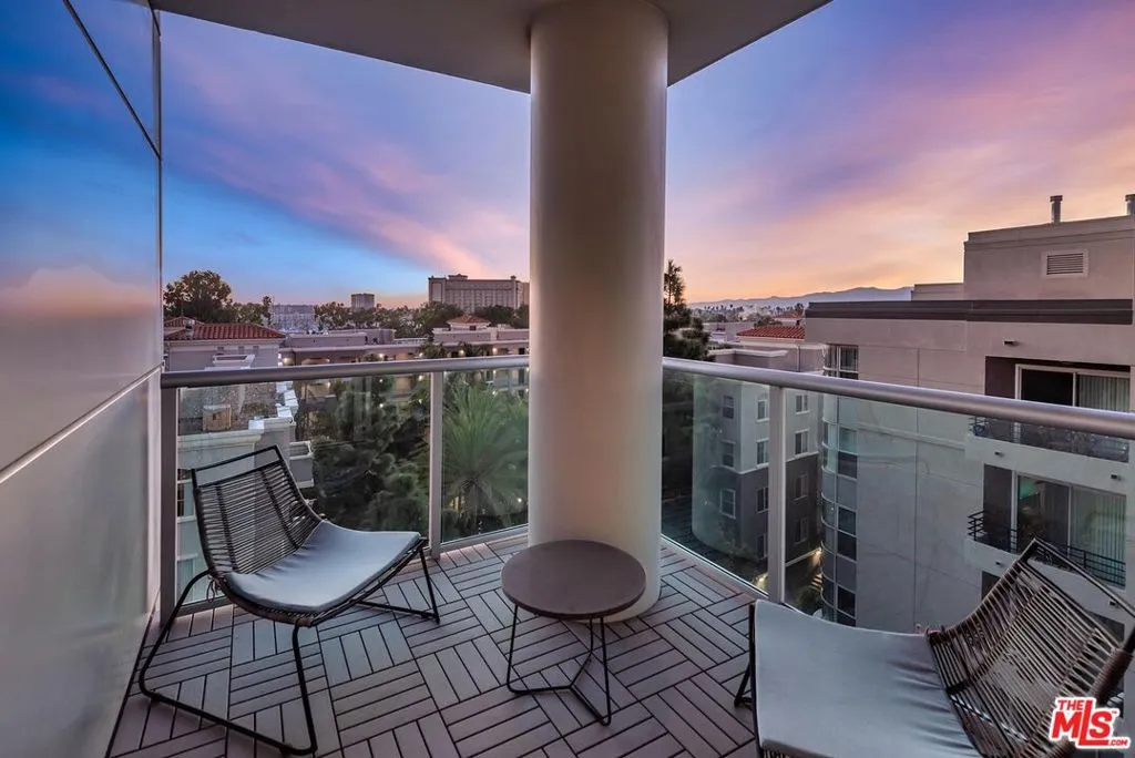 13700 Marina Pointe Drive 617, Marina Del Rey, California 90292 home-pic-6