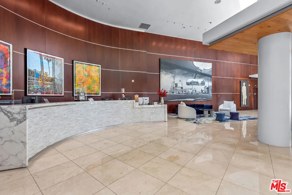 13700 Marina Pointe Drive 617, Marina Del Rey, California 90292 home-pic-25