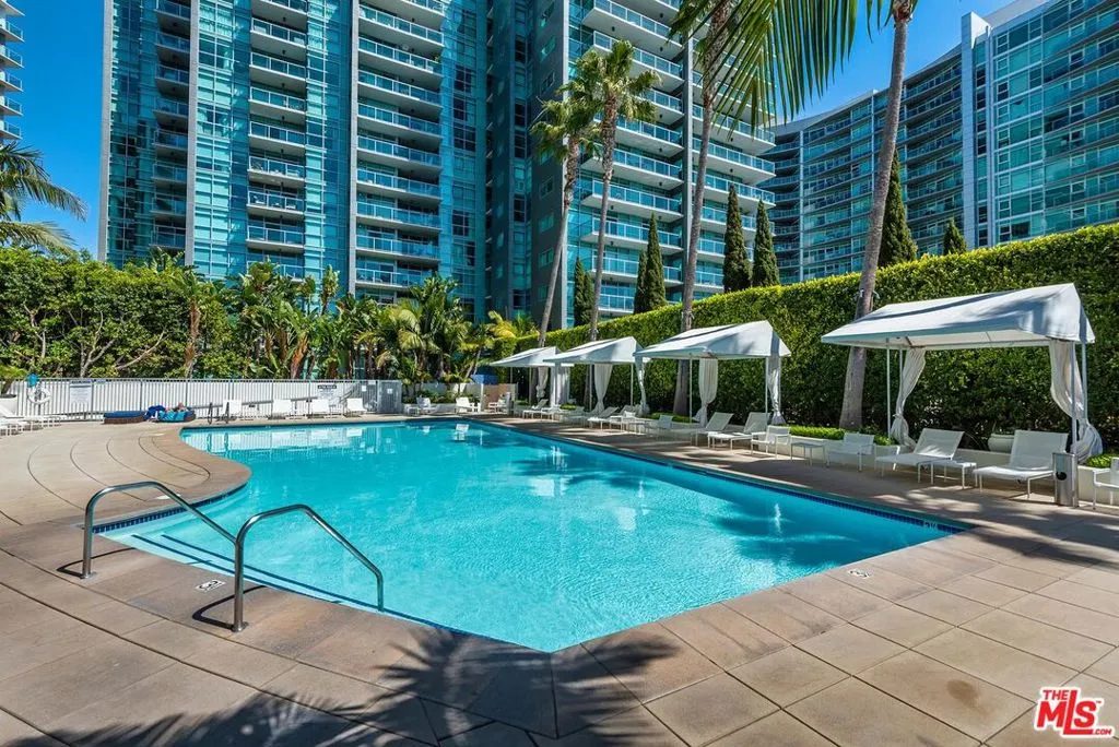 13700 Marina Pointe Drive 617, Marina Del Rey, California 90292 home-pic-49