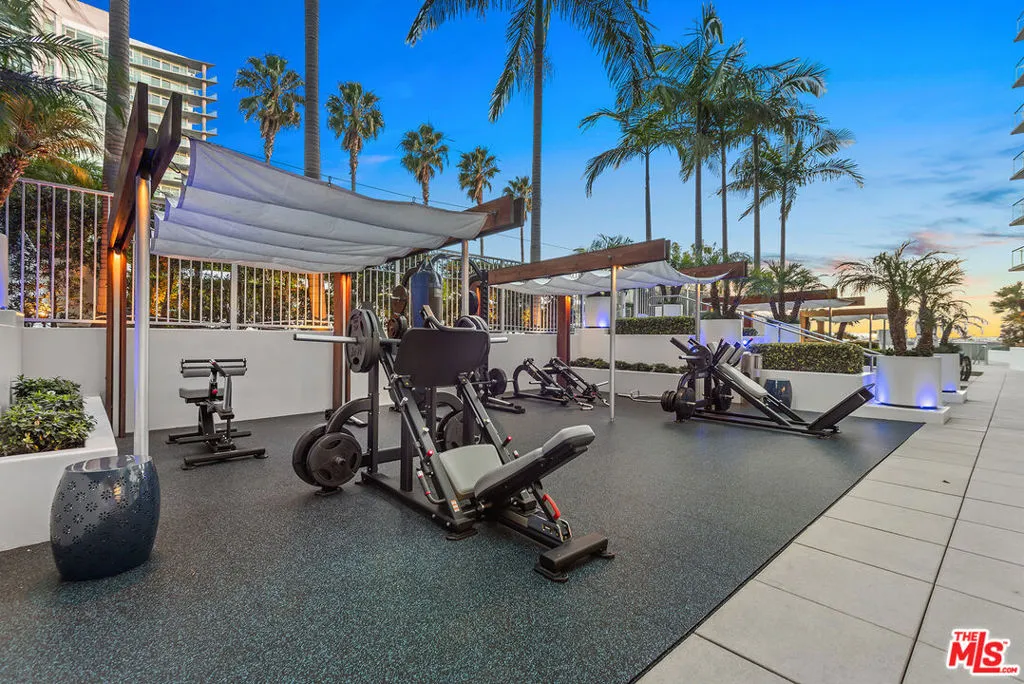 13700 Marina Pointe Drive 617, Marina Del Rey, California 90292 home-pic-40