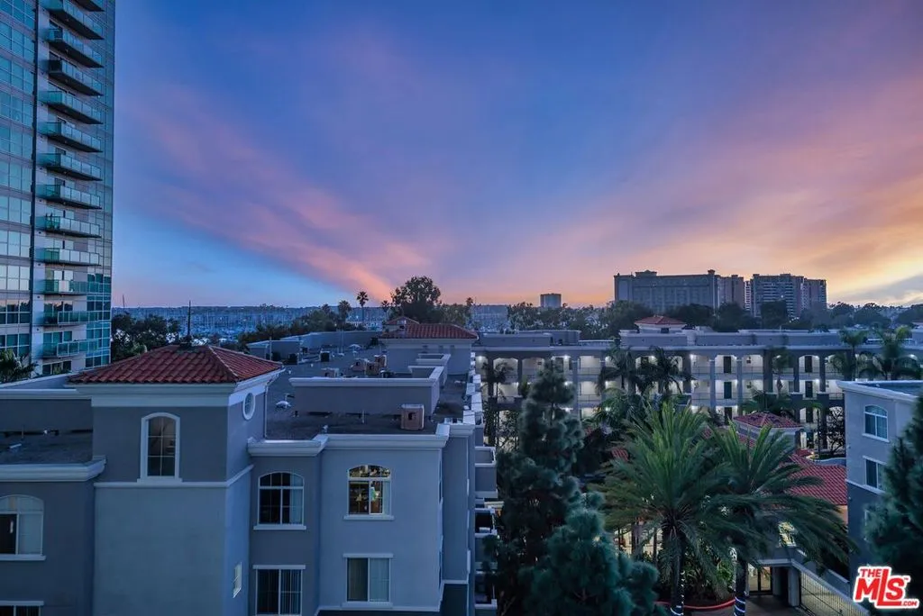 13700 Marina Pointe Drive 617, Marina Del Rey, California 90292 home-pic-7