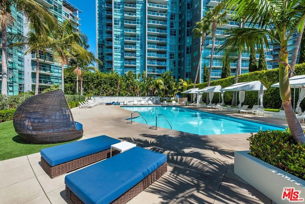 13700 Marina Pointe Drive 617, Marina Del Rey, California 90292 home-pic-53