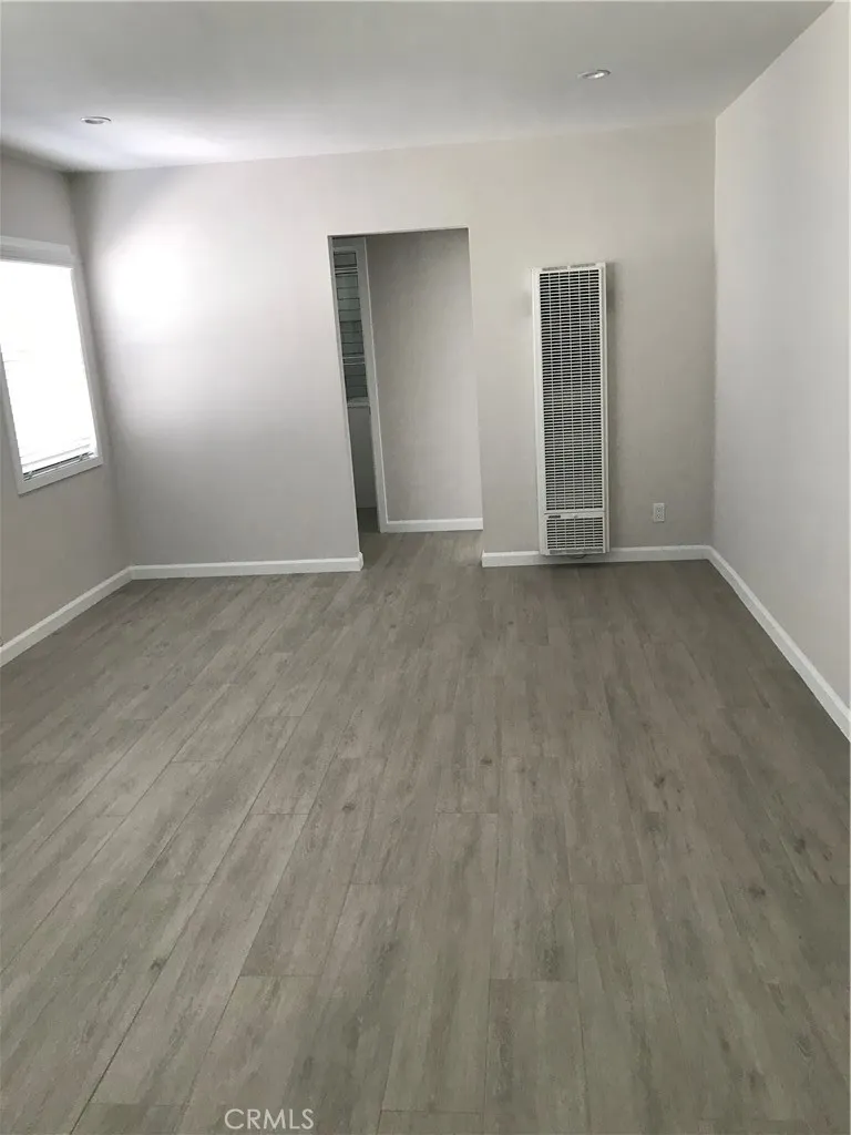 1502 Ocean Park, Santa Monica, California 90405 home-pic-9