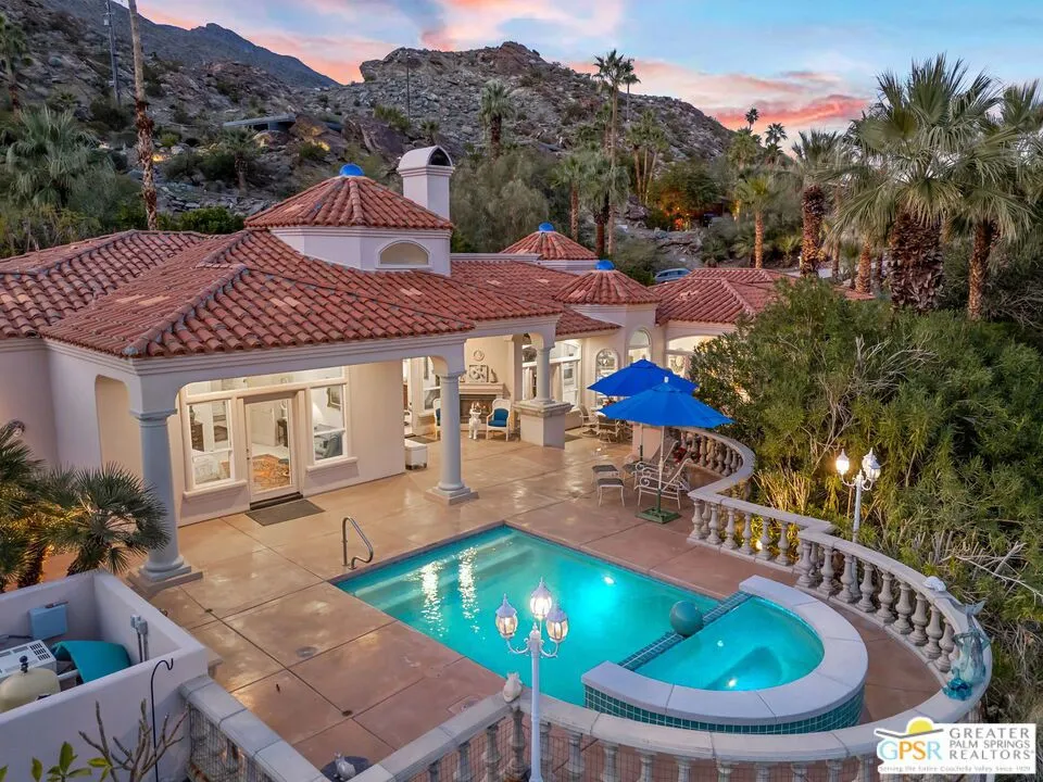 18 Cahuilla Hills Drive, Palm Springs, California 92264 home-pic-1